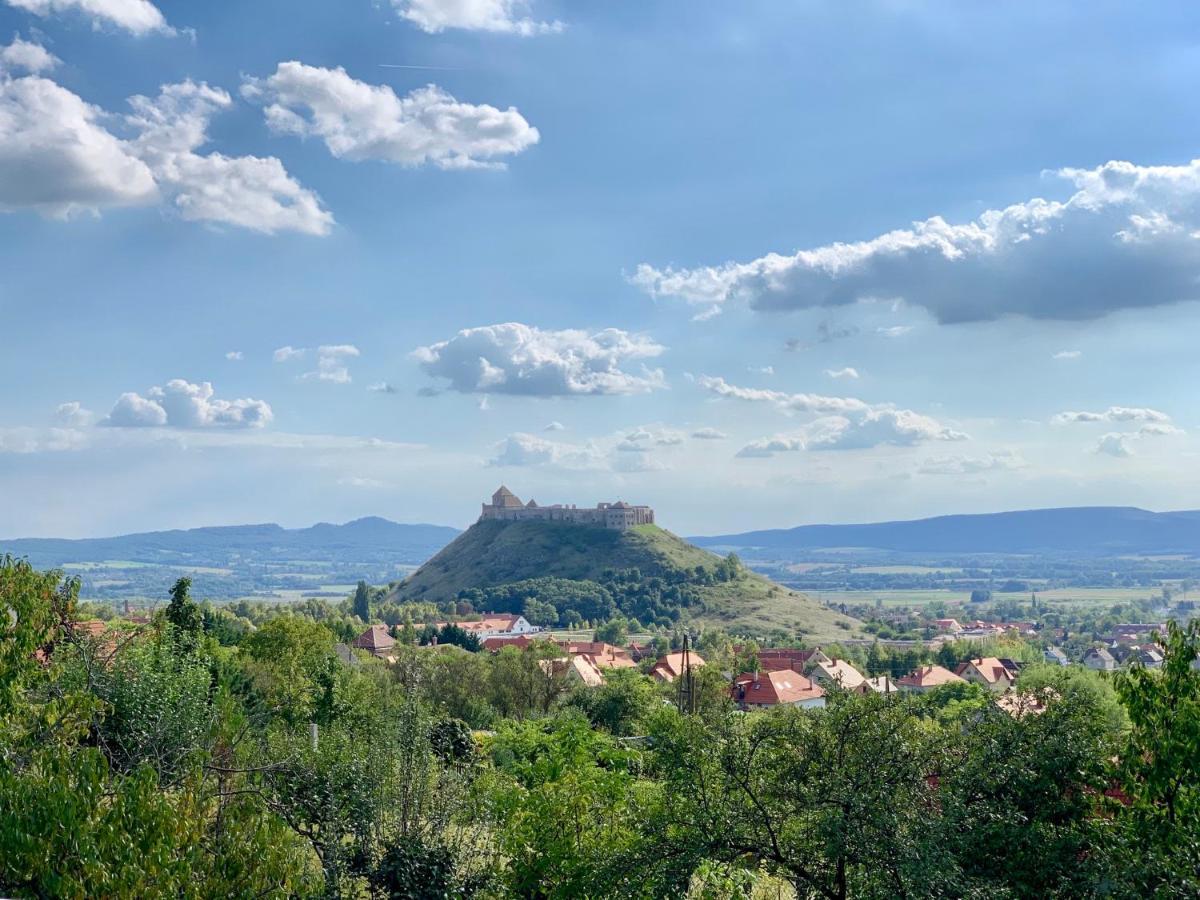 Fogadó a Két Tölgyfához Sümeg Exterior foto